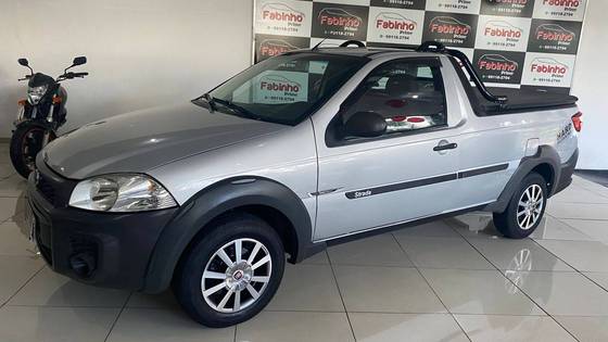 FIAT STRADA 1.4 MPI WORKING CS 8V FLEX 2P MANUAL FIAT STRADA 1.4 MPI WORKING CS 8V FLEX 2P MANUAL
